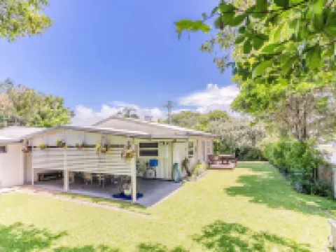Cosy Pet Friendly Beach House