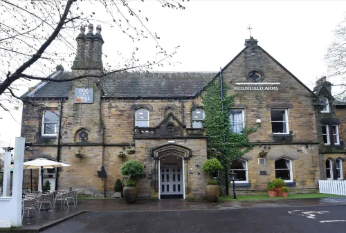 Holmfield Arms Hoteles en Wakefield