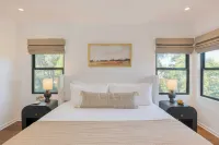 Silver Screen by Avantstay Luxe Backyard Escape Hotels in Silver Lake