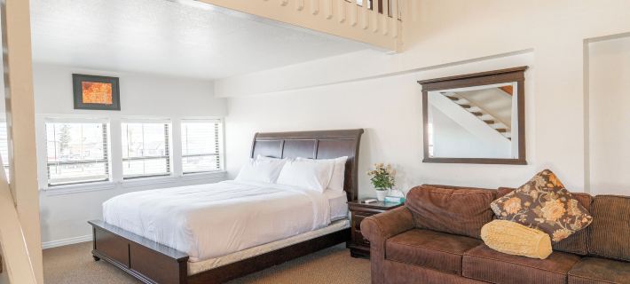 Road Creek Inn Hotels in Wayne County