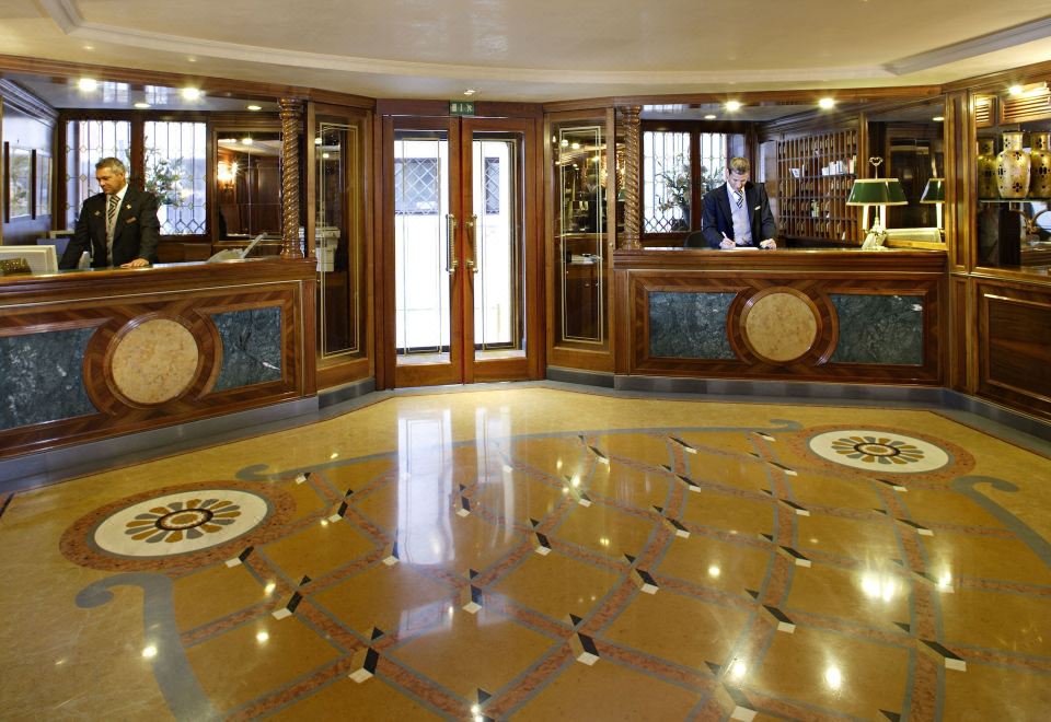 Hotel KetteOver view