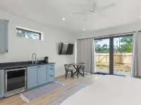 New SPA! Dwntwn DRIP Bluff St Cottage & Guest House! Walk to Food, Bars & Music! Hoteles en Dripping Springs
