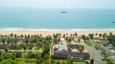 Busua Beach Resort Hotel di 