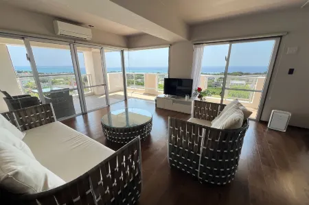 Condominium Hotel Okinawa Yumeto Отели в г. Нандзё