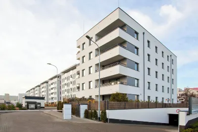 Elite Apartments Marine Suite Hotel in zona R & K Ekspert. Rzeczoznawstwo samochodowe. Konieczny K.