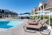 Carlsbad Inn Beach Resort - Beach
