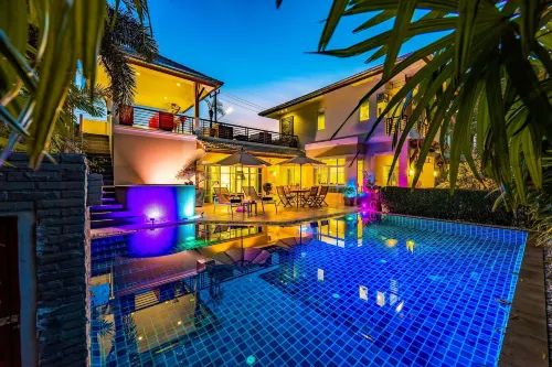 3 Bed Pool Villa in Great Location - Stv -  Holiday Villas