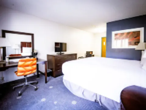 Manistee Inn & Marina Hotels in Manistee