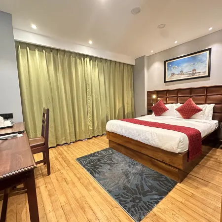 NUMINOUS HOTEL