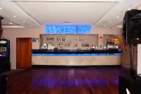 Princess Hotel and Casino Free Zone - bars