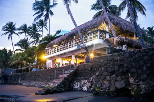 Olas Permanentes El Zonte Hotels in El Zonte