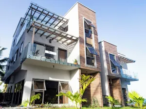 Serenity Residences & Spa - Kokrobite Beach