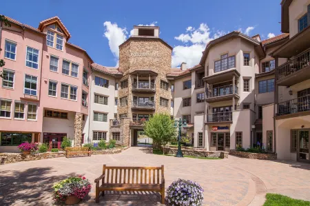 Westermere 311 by AvantStay Gorgeous Condo in Great Location