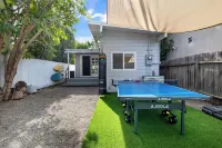 Zen Venice 3BR Home Near Beach with Patio + Washer/Dryer