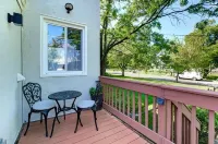 NJ Suburban Retreat - Direct train to NYC - Train station half a mile walk!! Hotels in City of Orange