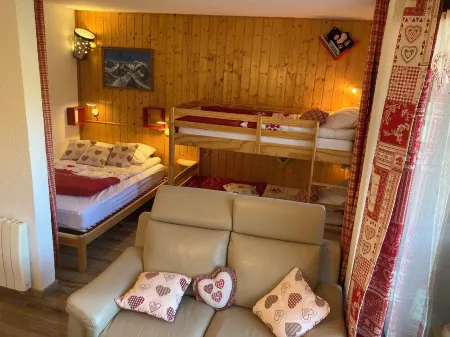 Studio Yomeo - LA JOUE DU LOUP - Pied des pistes - 30 M² - 5 Pers 3 +++ Отели в г. Аньер-ан-Деволюи