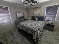 Charming 3-bedroom,2 bath house, Wifi, outdoor space, grills, washer and dryer