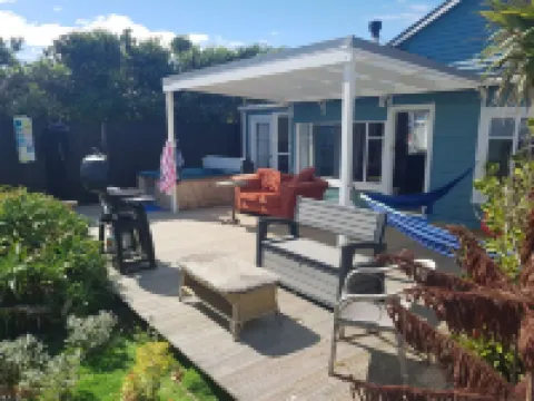 The Plimmerton Beach House 波里魯瓦酒店