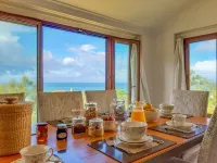 Beachfront Home Casa da Nau