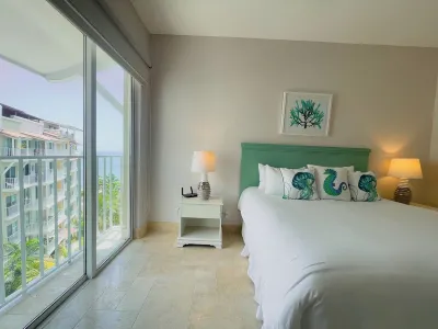 Elegant 2 BR apartment Ocean View Hotels in 