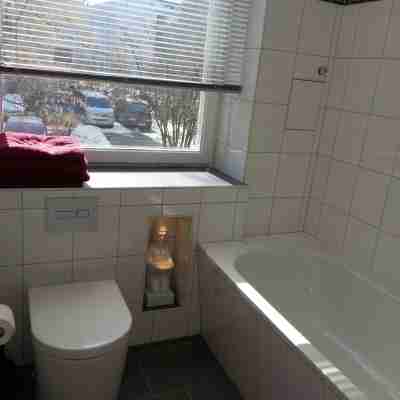 Central, quiet, bright holiday apartment near Kuhdamm - Nollendoftplatz Rooms