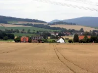 Vacation home Eichbergblick - in a small  green village but near the City Hotels in Hameln