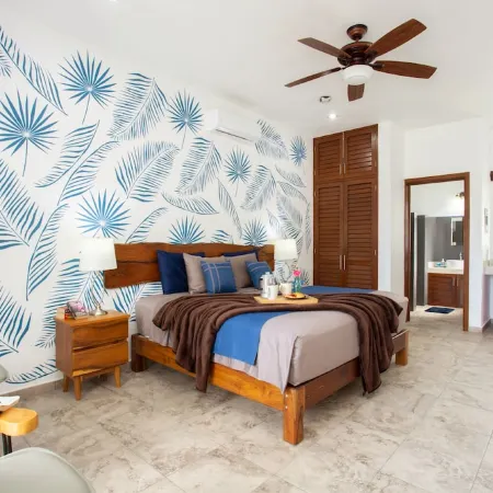 Hgtv-Featured Romantic Escape • Walk to Sea • Ideal for Scuba Couples