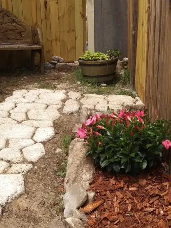 Zannabella -Valley View Lodge - scenic views-breakfast included