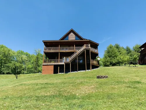 Misty Mountain Cabin w/ gorgeous views