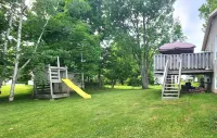 Spacious 5 Bedroom Home with 2 living areas!