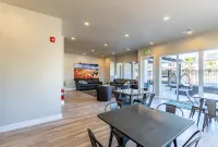 Pool Open year round - Luxury Townhome, great location near Snow canyon, Tuacahn