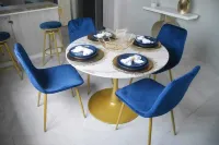 Modern Gem w/free parking on premises