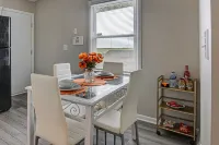 Elegant 2Bed1B Condo in quiet neighborhood near WFU, UNSA, Hospitals.
