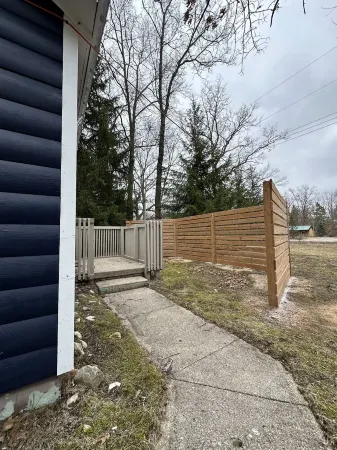 Cozy Cabin near Tippy Dam -Pet Friendly by Janix Escapes