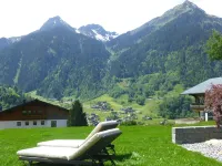 Sunny, central yet quiet location with fantastic views!