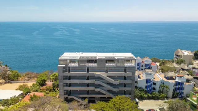 Oceanfront Luxury with Private Pool in Puerto Escondido