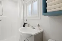 Suite 1, Quick Stroll to Downtown Black Mountain