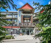 Beautiful 2 bedroom condo in the heart of the Rocky Mountains