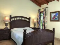Casa Lumenez, SamaraLuxury Spacious 6-Bedr 7-Bath Eco Property Great Ocean View