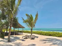 Luxurious, fully equipped and serviced villa right on the beach in Zanzibar.