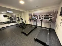 Elegant & Luxurious 5th Floor 1 Bedroom Apartment