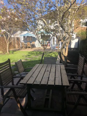 Beautiful home in Birdham, minutes to the beach Отели рядом с достопримечательностью «Университет Чичестер»