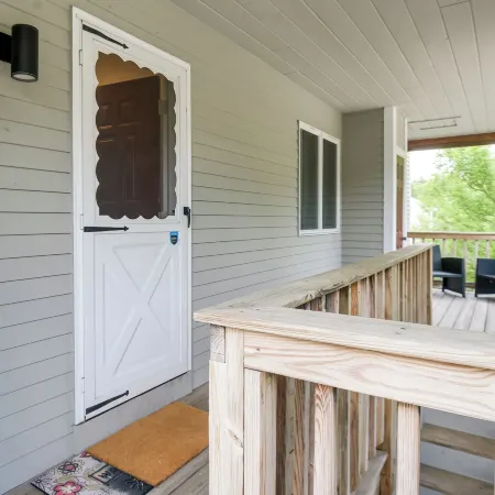 Newly Renovated Bartlett Condo w/ Mountain Views!