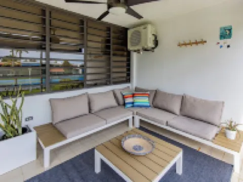 Pineapple Beach Villa-Apartment in fabulous Rio Grande with WiFi, AC Hotels in Zarzal