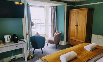 Jacobs Ladder Inn
