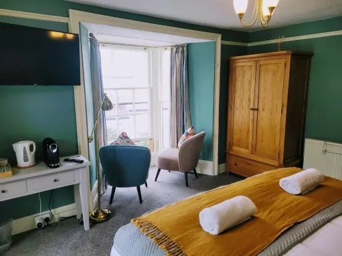 Jacobs Ladder Inn Hotels in Penryn