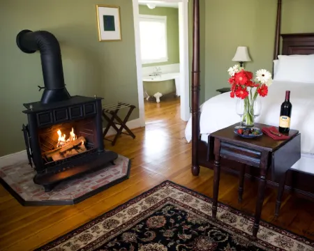 Hopkins Ordinary Bed, Breakfast and Ale Works Hotels in Sperryville