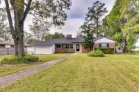 Jacksonville Vacation Home w/ Trout River Access