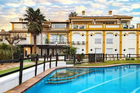 Cortijo Landete Отели в г. Дилар