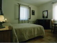 Agriturismo Il Borghetto Hotels in Montefalco
